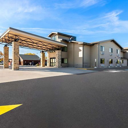Clarion Pointe Hotel Milwaukee Bagian luar foto